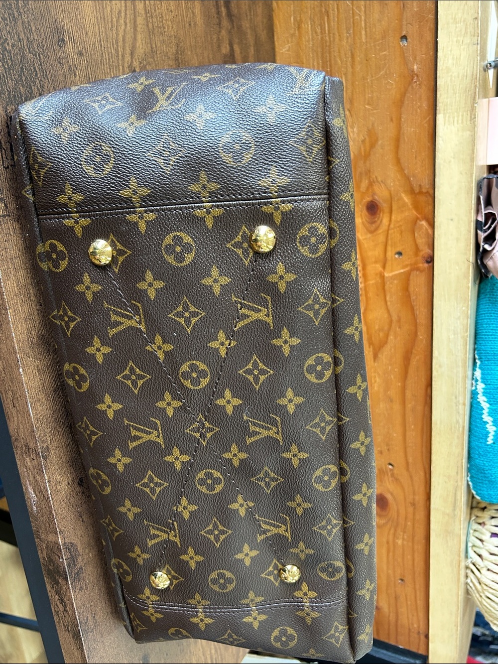 Louis Vuitton Monogram canvas Artsy MM - Picture 9 of 9